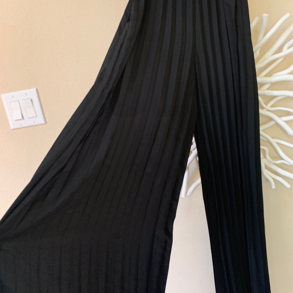 Zara pants with pleats